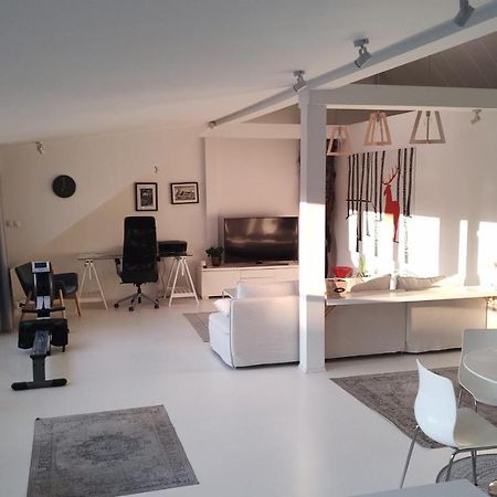 Loft 85 M2 Wilanow Krolewski Self Checkin Varşovia Exterior foto